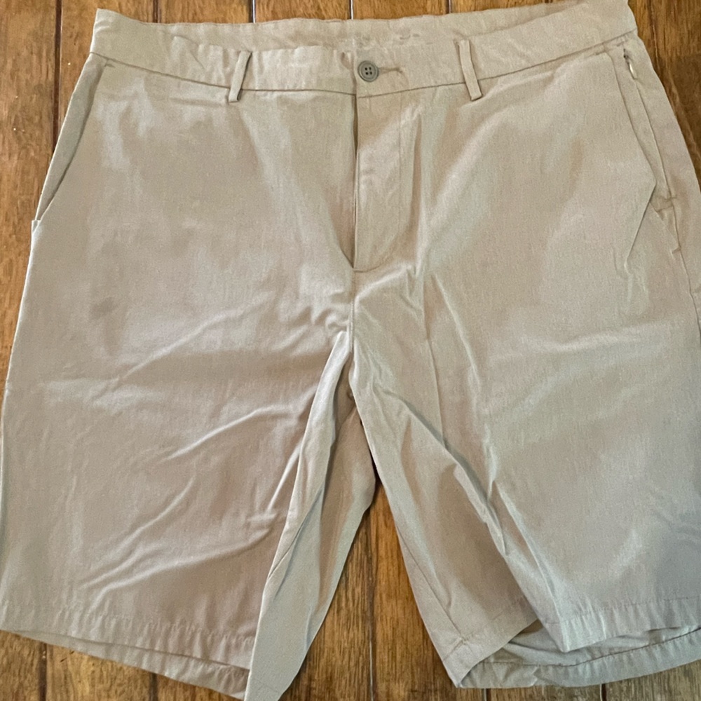 Old Navy Active Go Dry Golf Short